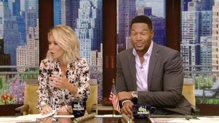 Kelly Ripa Brought Up Michael Strahan's Divorce On Live TV and Now I'm as Uncomfortable as He Is